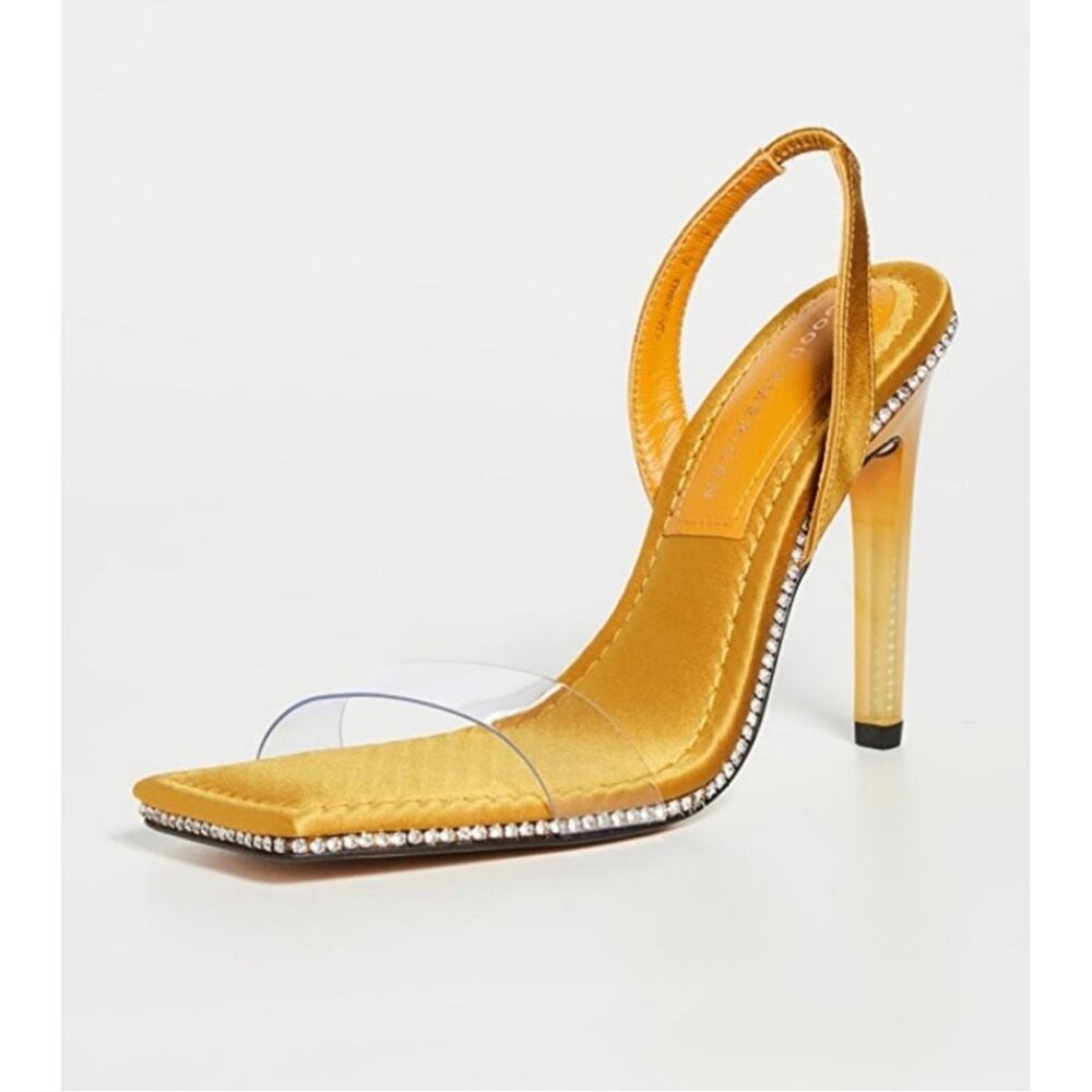 Good American Yellow Satin Slingback Heels Rhinestone Size 9 NWT Mustard Golden